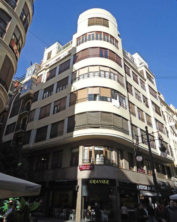 Entre la Estación y el Ayuntamiento Valência Exterior foto